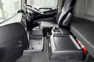 2015 Trailer Head Hino Profia QPG-SH1EDDG