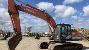 Excavator HITACHI ZH200LC-6