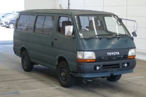 1995 TOYOTA HIACE VAN U-LH119V
