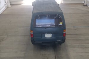 1995 TOYOTA HIACE VAN U-LH119V