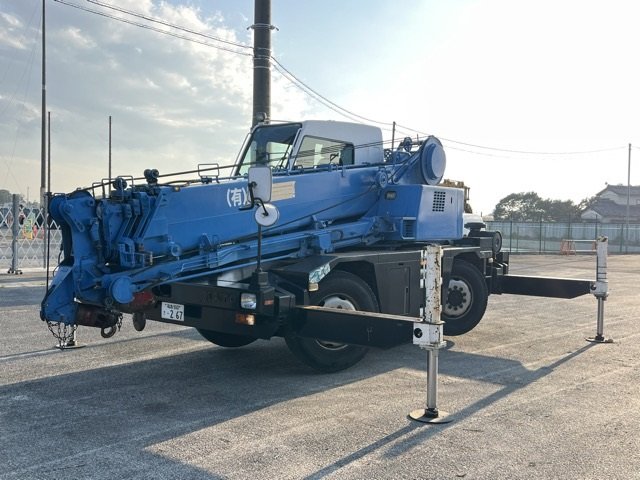 Rough Terrain Crane KATO KRM13H