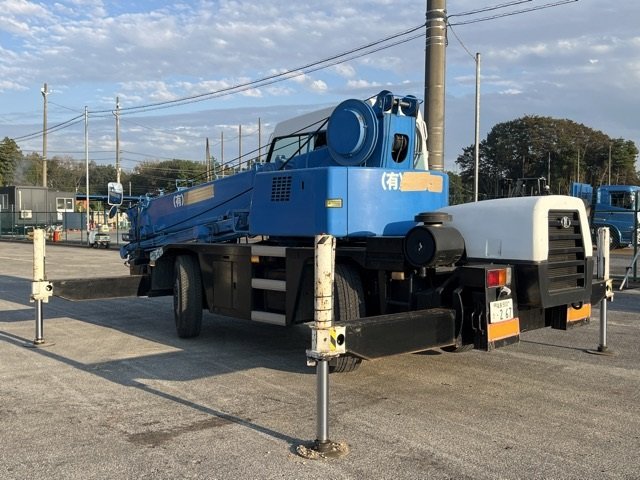 Rough Terrain Crane KATO KRM13H - Image 4
