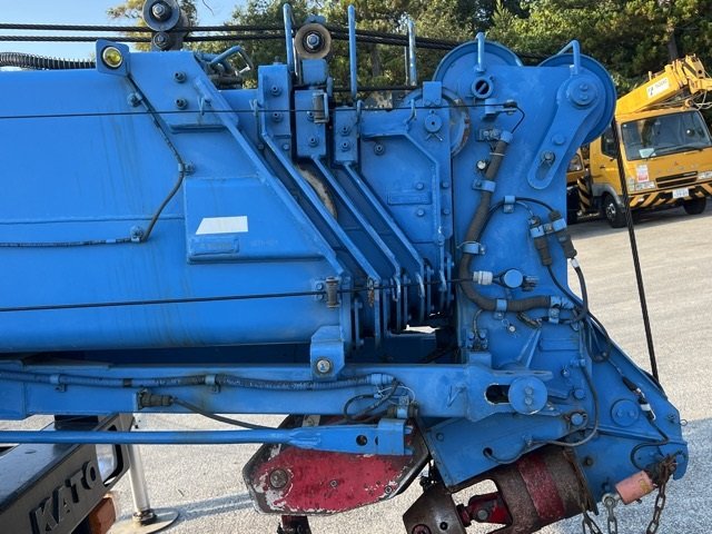 Rough Terrain Crane KATO KRM13H - Image 11