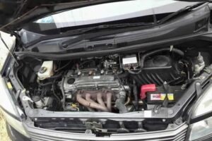 2002 TOYOTA VOXY TAAZR60G V - Image 2