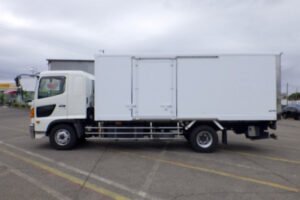 2017 ALUMI V Hino Ranger TKG-GD7JJAA