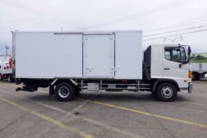 2017 ALUMI V Hino Ranger TKG-GD7JJAA