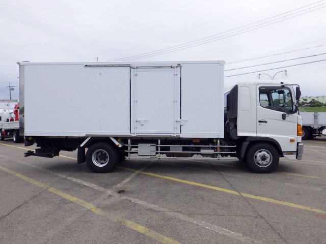 2017 ALUMI V Hino Ranger TKG-GD7JJAA - Image 3