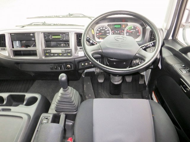 2017 ALUMI V Hino Ranger TKG-GD7JJAA - Image 10
