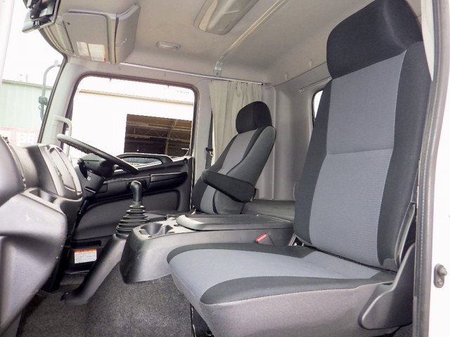 2017 ALUMI V Hino Ranger TKG-GD7JJAA - Image 9