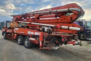 2002 Concrete Pump Truck Isuzu Giga KL-CYZ81Q3