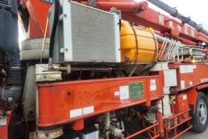 2002 Concrete Pump Truck Isuzu Giga KL-CYZ81Q3