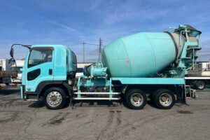 2015 Concrete Mixer Truck Isuzu Forward QDG-FVZ34U2
