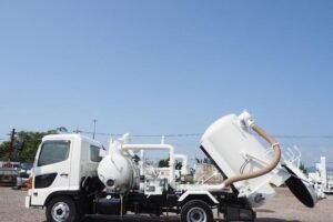 2004 Vacuum Truck Hino Ranger PB-FC7JEFA