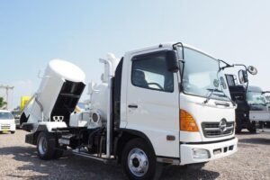 2004 Vacuum Truck Hino Ranger PB-FC7JEFA