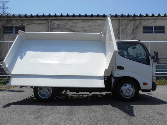 2017 Dump Tipper Truck Hino Dutro TKG-XZU600T - Image 10