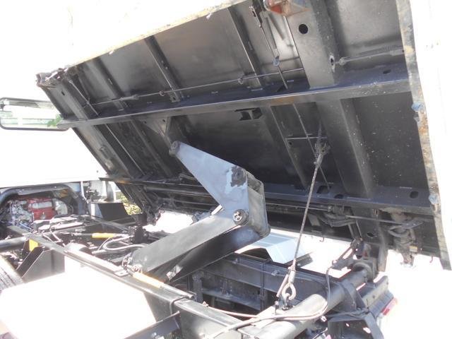 2017 Dump Tipper Truck Hino Dutro TKG-XZU600T - Image 26