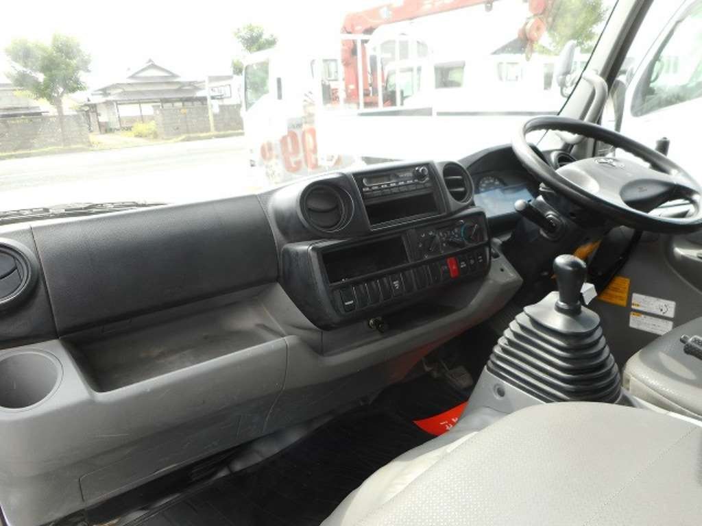 2011 Dump Tipper Truck Toyota Dyna SKG-XZU675D - Image 19