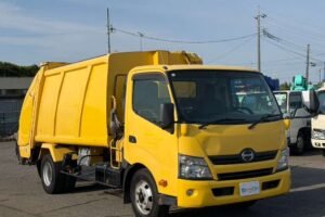 2016 Garbage Truck Hino Dutro TKG-XZU710M