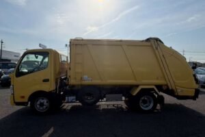 2016 Garbage Truck Hino Dutro TKG-XZU710M