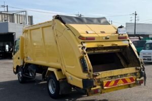 2016 Garbage Truck Hino Dutro TKG-XZU710M