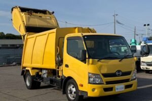2016 Garbage Truck Hino Dutro TKG-XZU710M