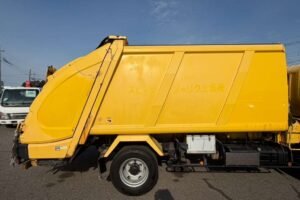 2016 Garbage Truck Hino Dutro TKG-XZU710M