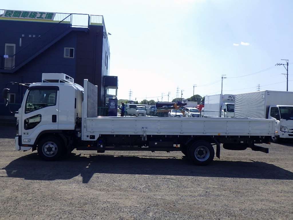 2024 Flat Body Truck Nissan Condor 2RG-BRR90S4 - Image 4