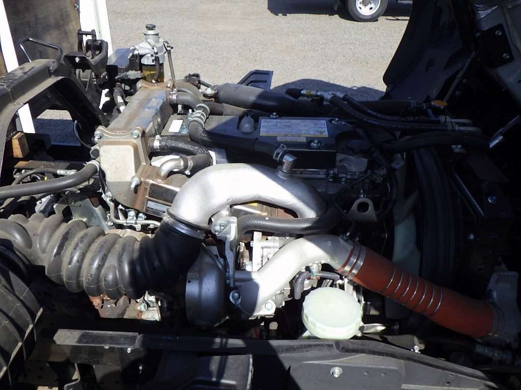 2024 Flat Body Truck Nissan Condor 2RG-BRR90S4 - Image 24