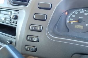 2001 Bus MITSUBISHI ROSA KK-BE63CE