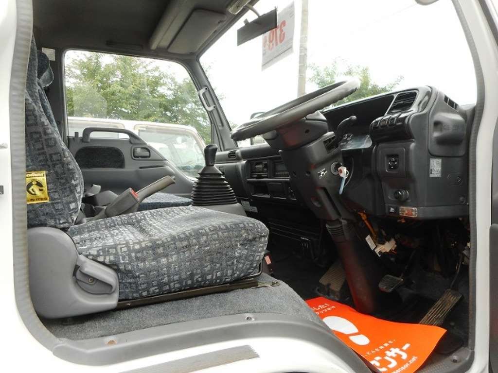 2006 Crane Truck Isuzu Elf PB-NPS81AR - Image 12