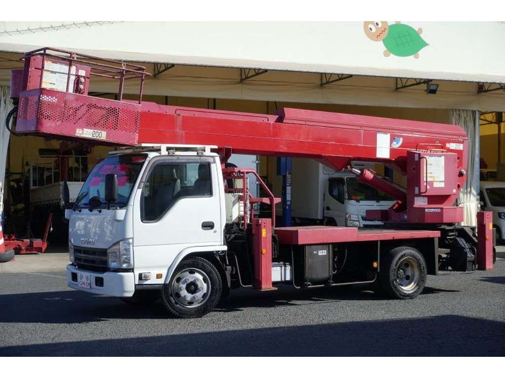 2012 Aerial Platform Isuzu Elf SKG-NKR85YN