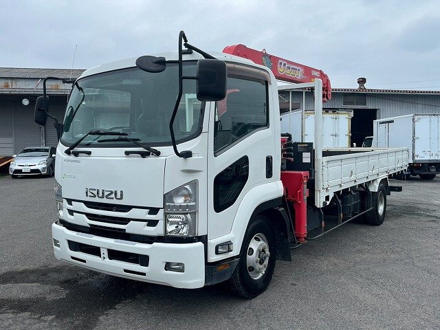 2016 Crane Truck Isuzu Forward FRR90S1 - Image 2