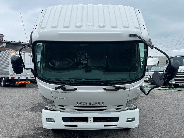 2016 Crane Truck Isuzu Forward FRR90S1 - Image 4
