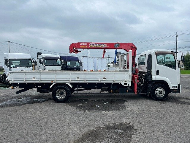 2016 Crane Truck Isuzu Forward FRR90S1 - Image 6