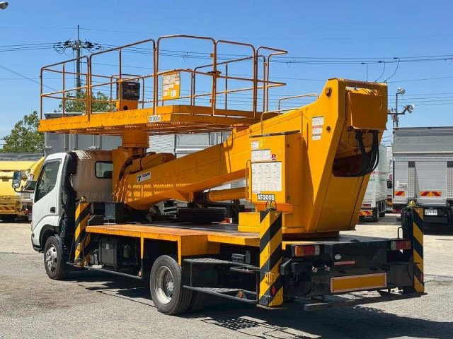 2009 Aerial Platform Hino Dutro BDG-XZU424M - Image 7