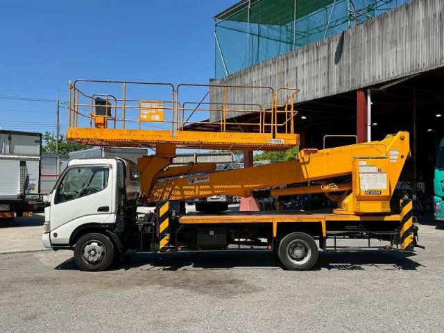 2009 Aerial Platform Hino Dutro BDG-XZU424M - Image 8