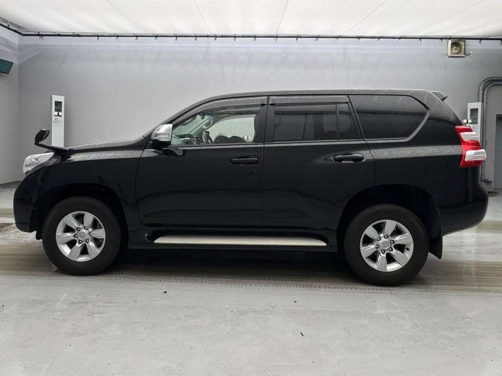 2015 SUV TOYOTA LAND CRUISER PRADO TRJ150W - Image 5