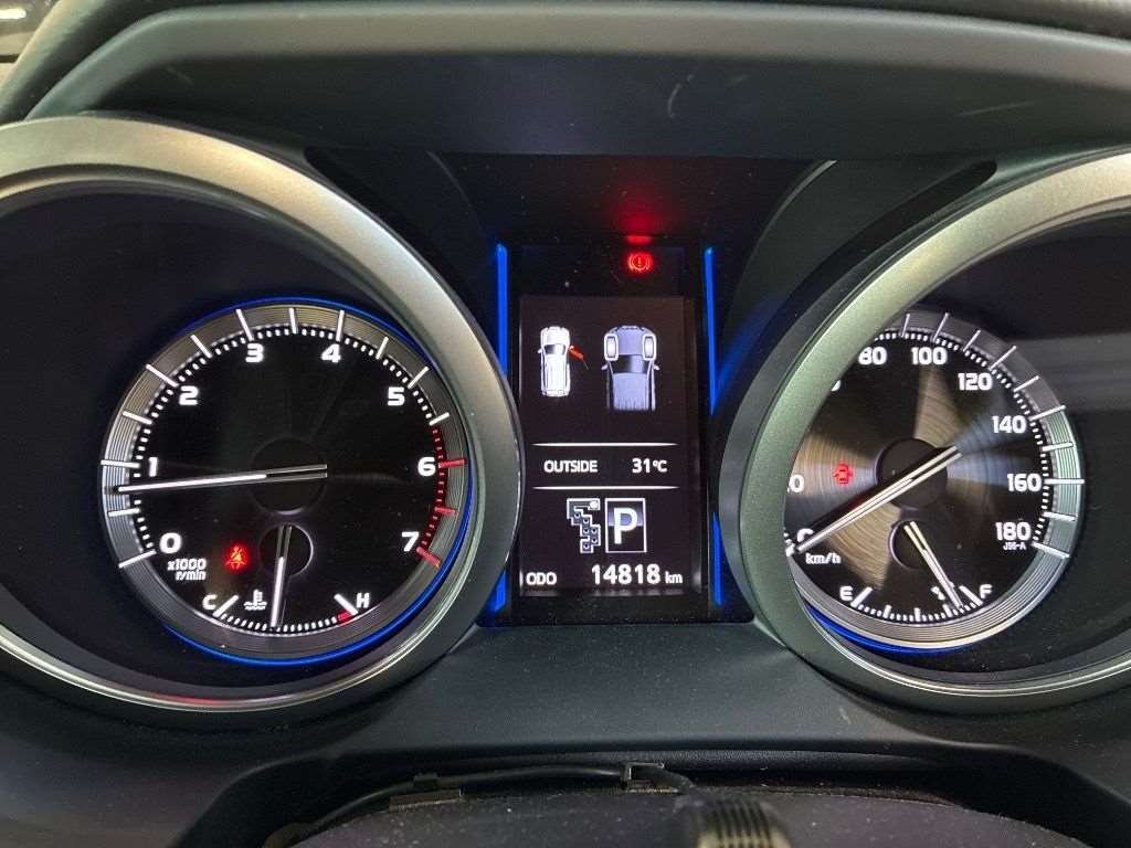 2015 SUV TOYOTA LAND CRUISER PRADO TRJ150W - Image 10