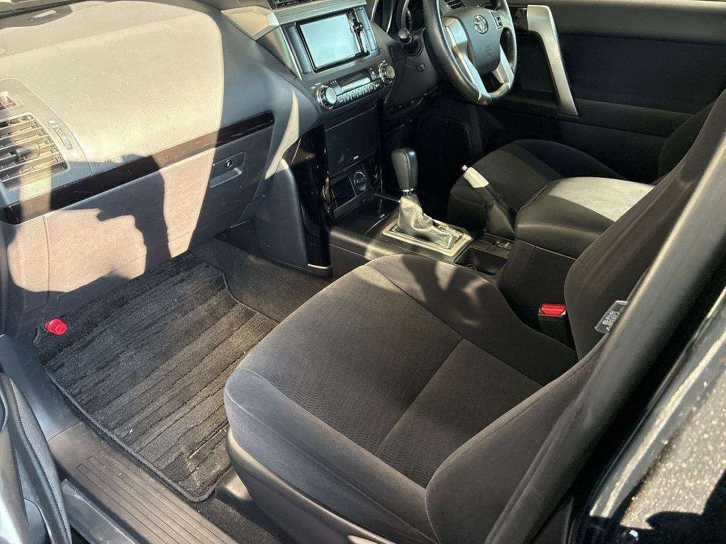 2015 SUV TOYOTA LAND CRUISER PRADO TRJ150W - Image 13