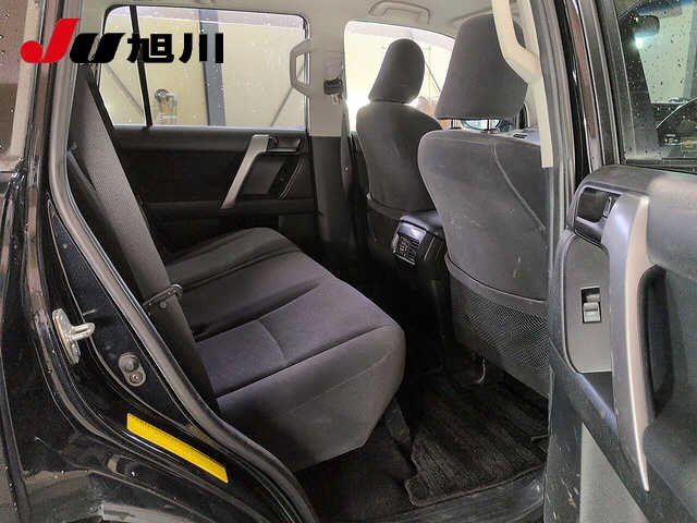 2016 SUV TOYOTA LAND CRUISER PRADO GDJ150W - Image 4