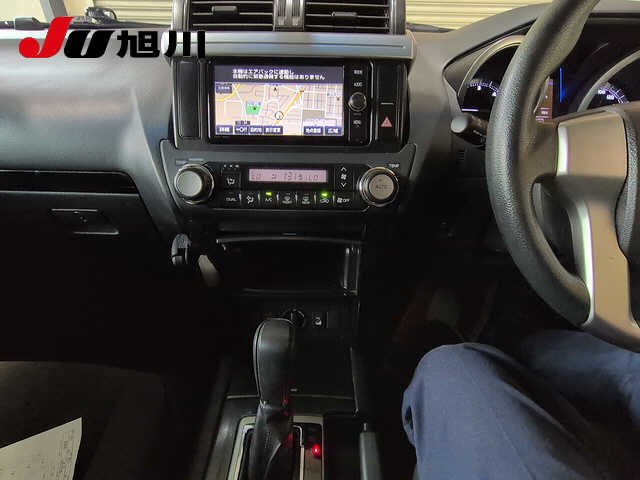 2016 SUV TOYOTA LAND CRUISER PRADO GDJ150W - Image 12