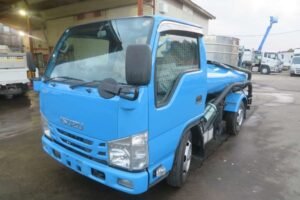 2016 Isuzu Elf NJR85AN VACUUM
