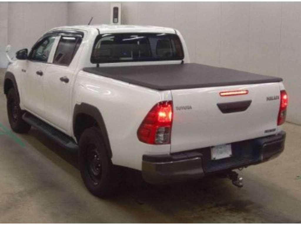 2020 Pick-up Truck TOYOTA HILUX GUN125 - Image 2