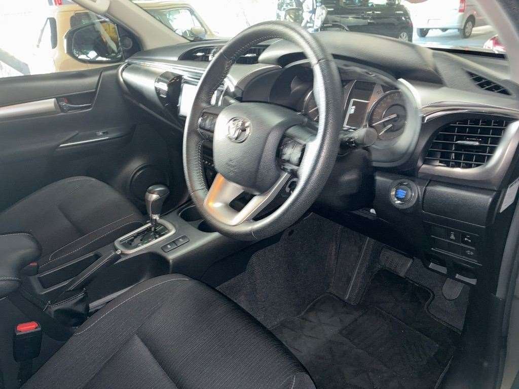 2023 Pick-up Truck TOYOTA HILUX GUN125 - Image 5