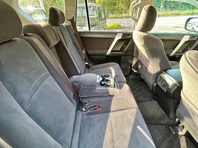 2018 SUV TOYOTA LAND CRUISER PRADO LDA-GDJ150W - Image 4