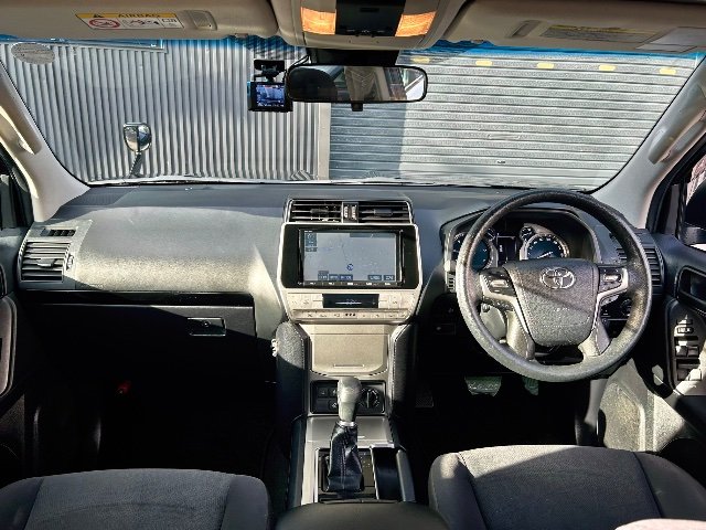 2018 SUV TOYOTA LAND CRUISER PRADO LDA-GDJ150W - Image 8