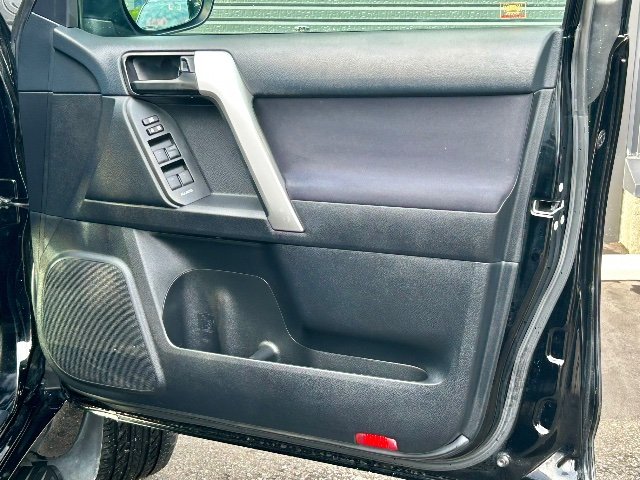 2018 SUV TOYOTA LAND CRUISER PRADO LDA-GDJ150W - Image 30