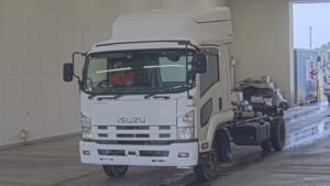 2012 Chassis Truck Isuzu Forward SKG-FRR90T2