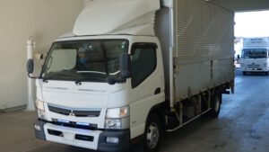 2017 Van Wing Mitsubishi Fuso Canter TPG-FEB90