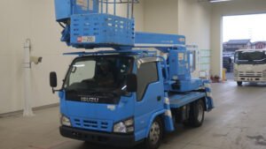2006 Aerial Platform Isuzu Elf PB-NKR81N